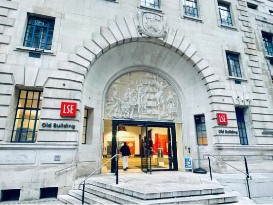 2026年中国地质大学(武汉)新加坡国际名校大一课程定向班招生简章