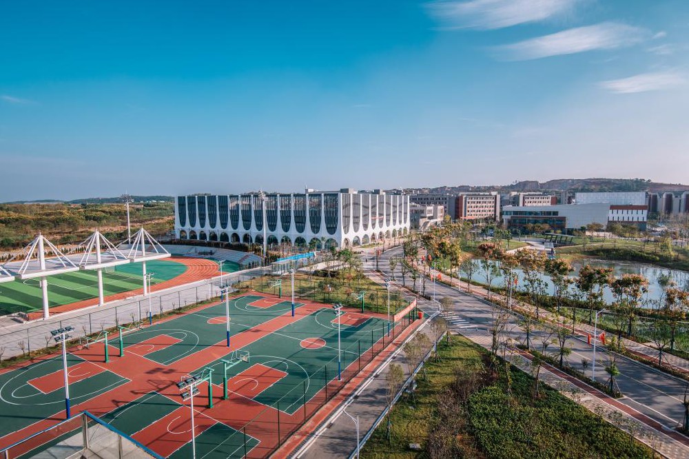 中国地质大学（武汉）未来城校区-校园一角