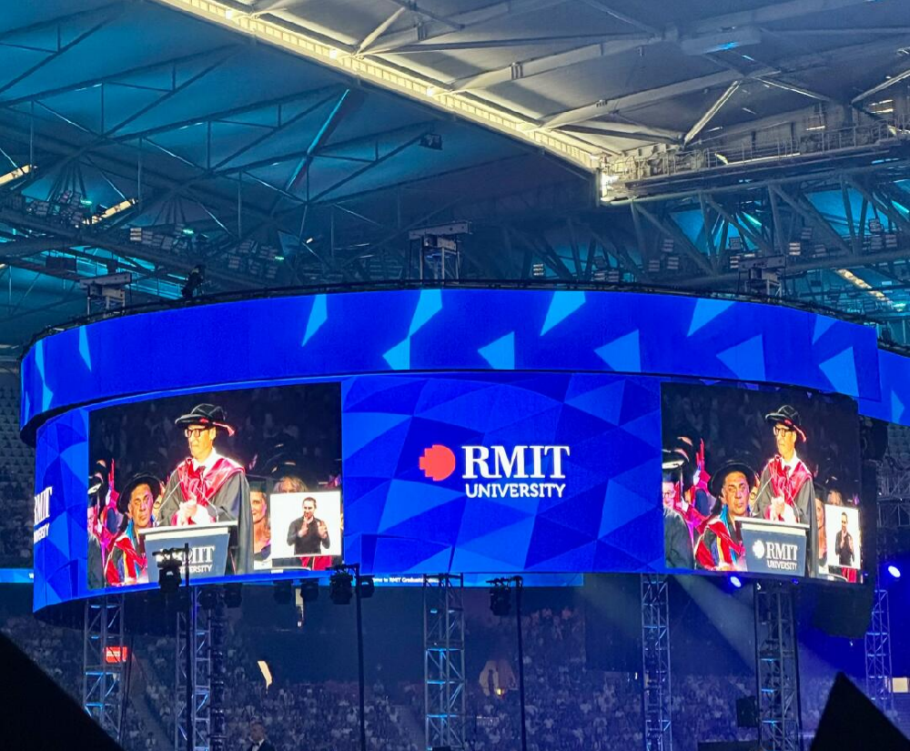 新加坡管理学院SIM合作院校-皇家墨尔本理工大学毕业典礼